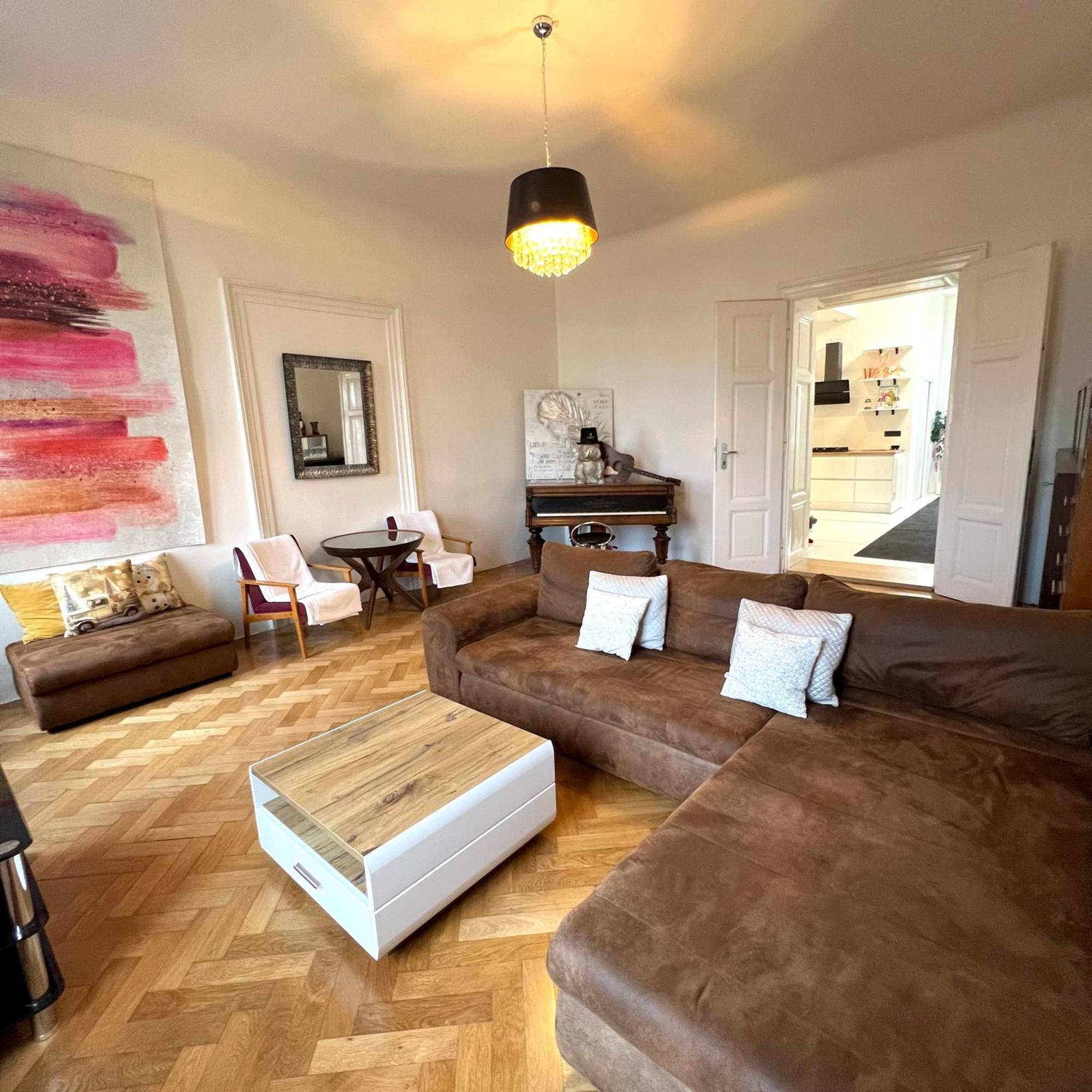 Wenceslas Square Apartment 150 M2 Praga Exterior foto